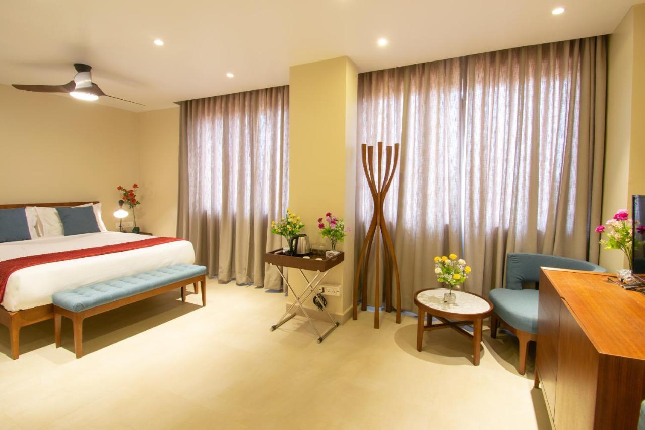 Hotel Octave Rococco Morjim Pernem Exterior foto