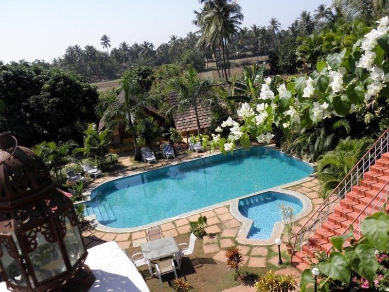 Hotel Octave Rococco Morjim Pernem Exterior foto