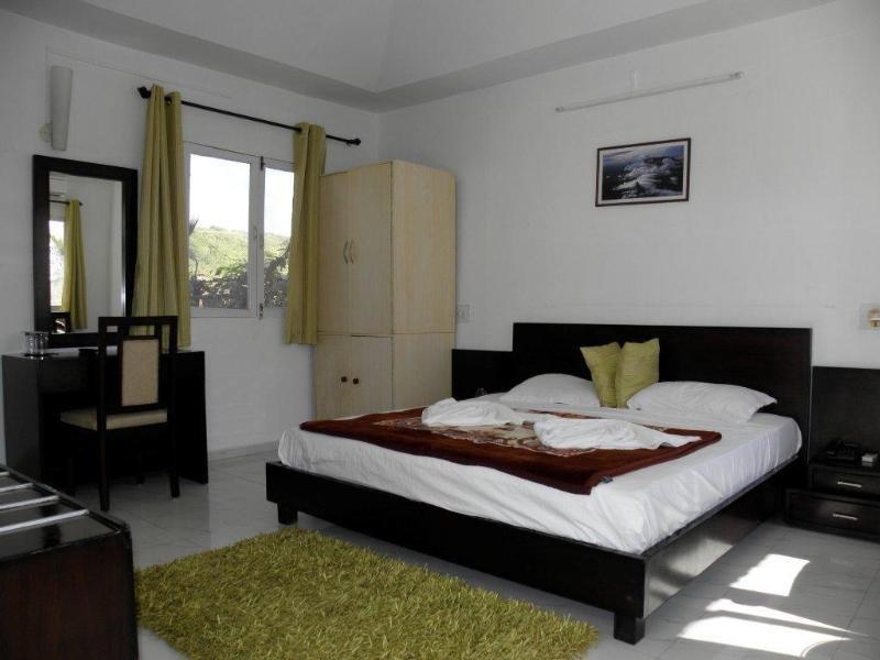 Hotel Octave Rococco Morjim Pernem Exterior foto